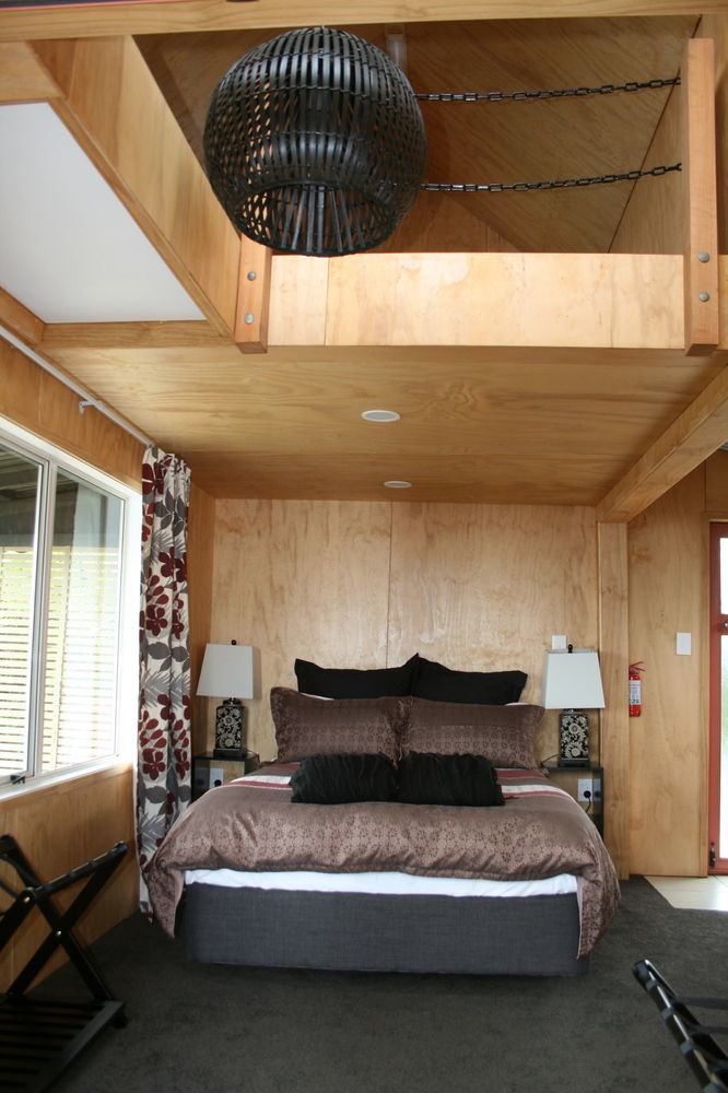 The Lighthouse Lookout Bed & Breakfast 3*